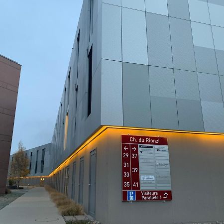 Le Mont-Sur-Lausanne Modern Studio With Mezzanine المظهر الخارجي الصورة