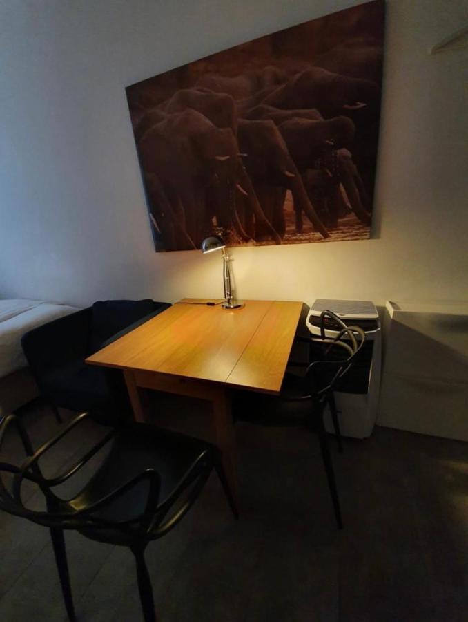 Le Mont-Sur-Lausanne Modern Studio With Mezzanine المظهر الخارجي الصورة
